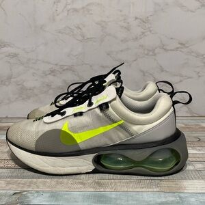 Nike Air Max 2021 Sneakers